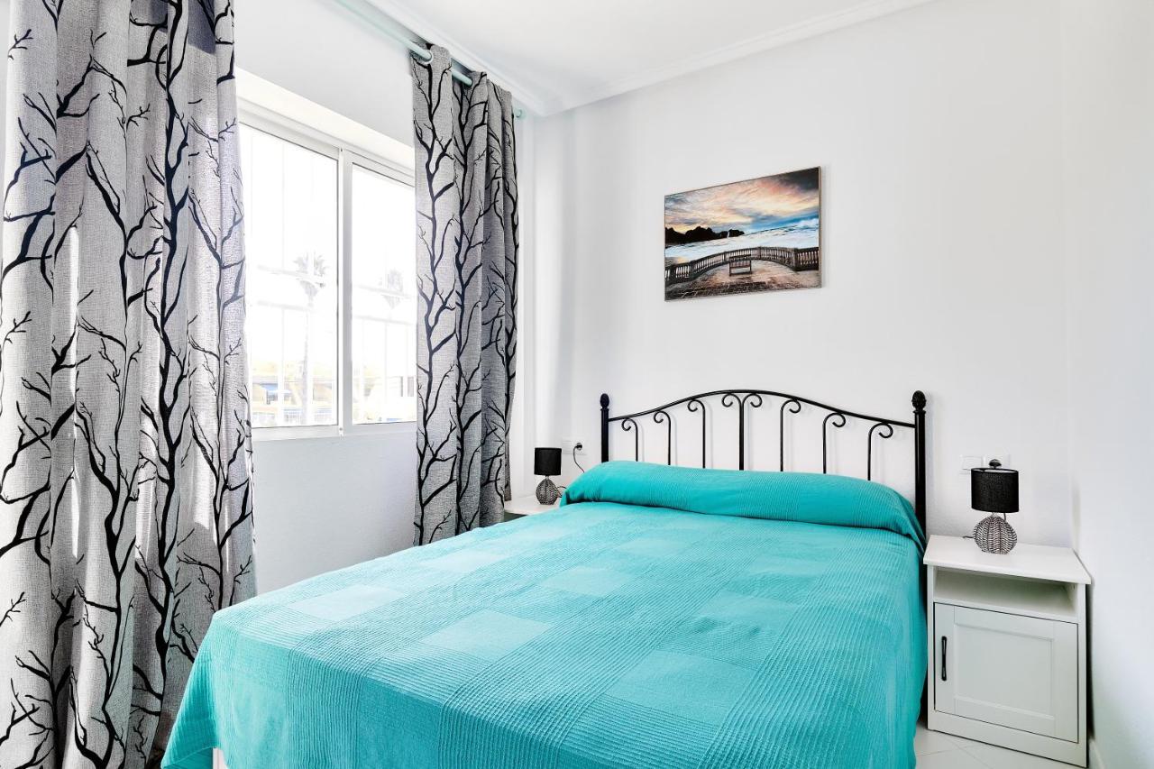 Apartamento Playa, Mar & Sol Торрев'єха Екстер'єр фото
