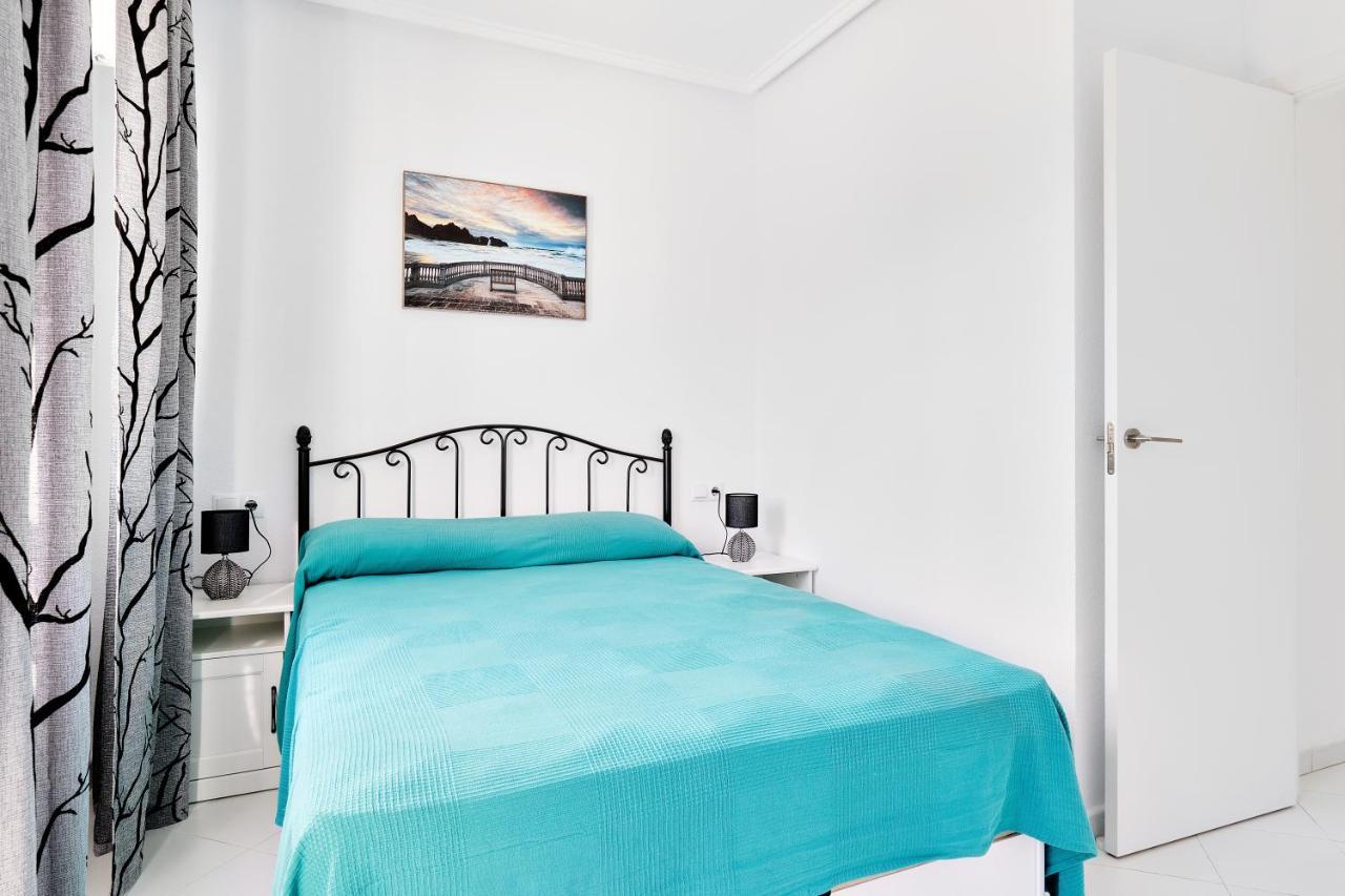 Apartamento Playa, Mar & Sol Торрев'єха Екстер'єр фото